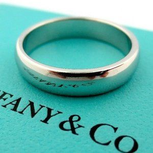 Lucida Platinum 4.5mm Wedding Engagement Eternity